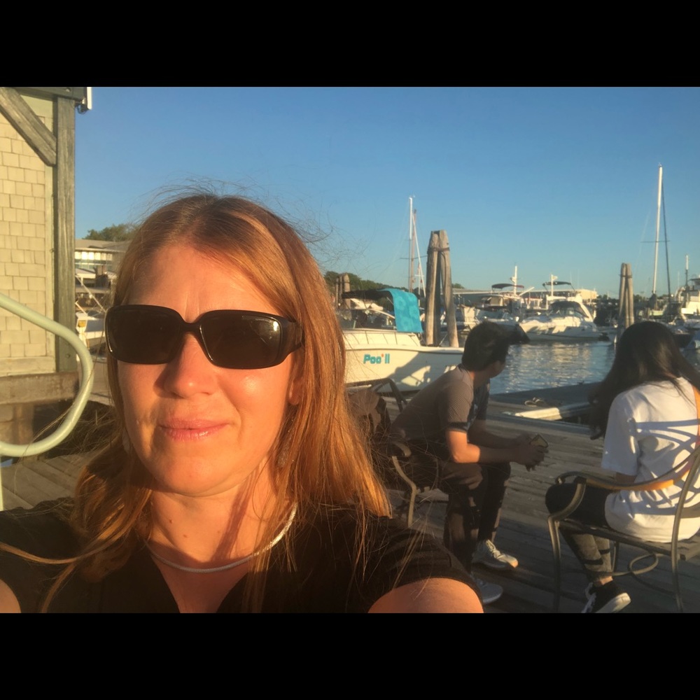 Meet your Posher, Lynn